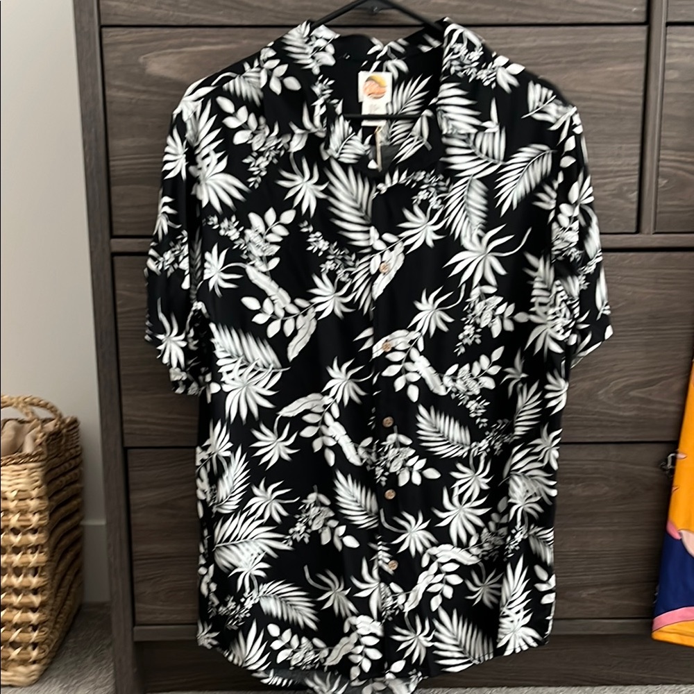Black and White Tropical Print Men's Shirt